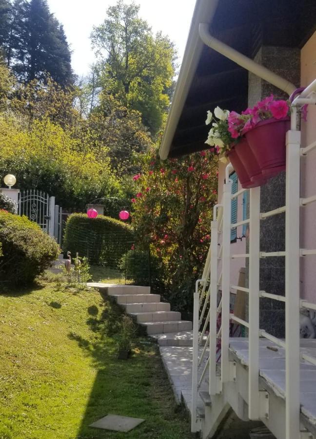 Villetta Claudetta Laveno-Mombello Eksteriør bilde